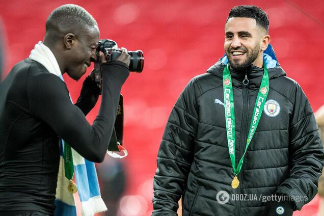 Беджаміном Менді і Ріяд Марез