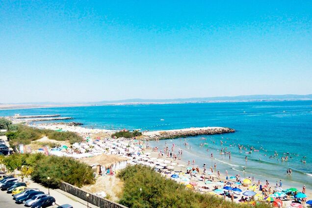 Болгарія спростила в'їзд для українців: тестів більше не потрібно