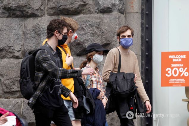 У Києві пояснили спалах COVID-19: місто наблизилося до показників 'помаранчевої' зони