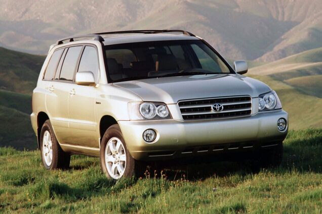 Toyota Highlander возглавила рейтинг. Фото: firstgear.ua