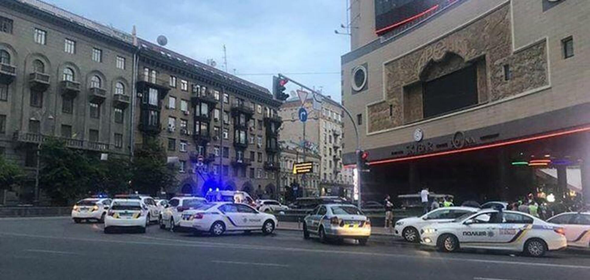 Перерезали горло: очевидцы рассказали подробности массовой драки в центре Киева