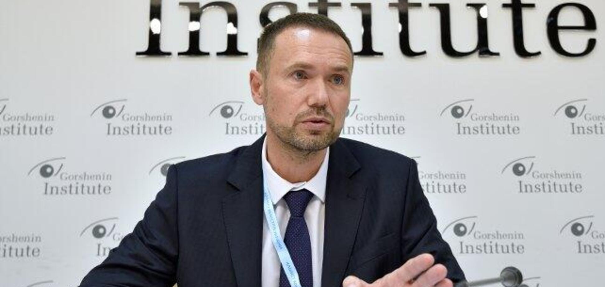 Шкарлет: дистанционное обучение грозит социальным сиротством