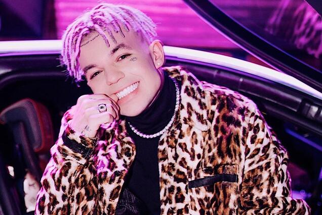 Российскому рэперу Элджею отменили запрет на въезд в Украину