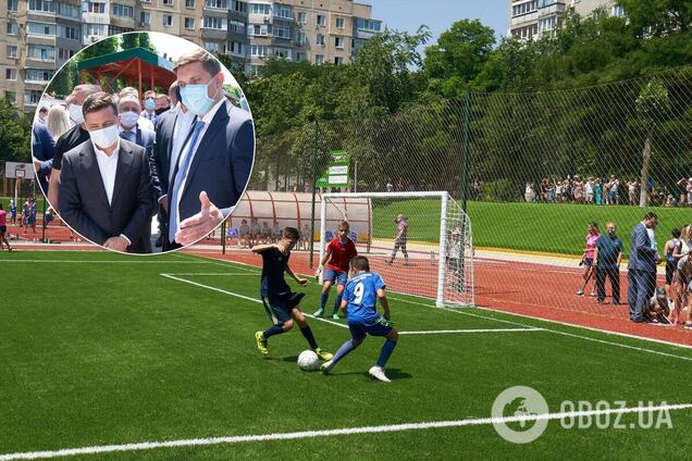 Зеленський в Одеській області відкрив стадіон, який не ремонтували з 1979 року