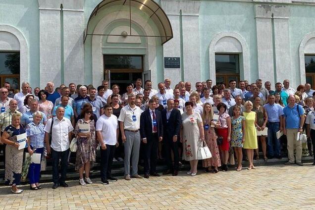 В Батурине провели форум во время карантина (фото: Facebook Сергея Шахова)