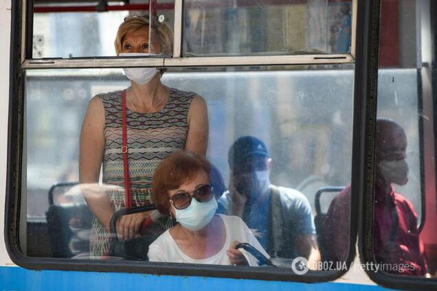 Шмыгаль заявил о стабилизации пандемии COVID-19 в Украине