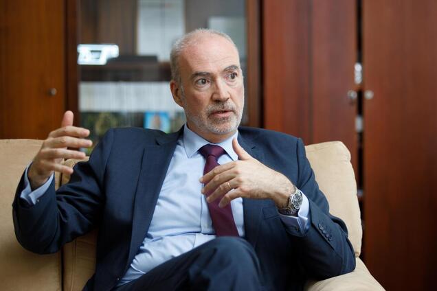 Посол Франции в Украине Этьен де Понсен