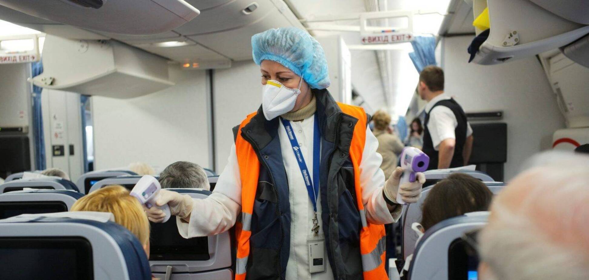 Учений вважає COVID-19 у літаках небезпечнішим за авіакатастрофи в 79 разів