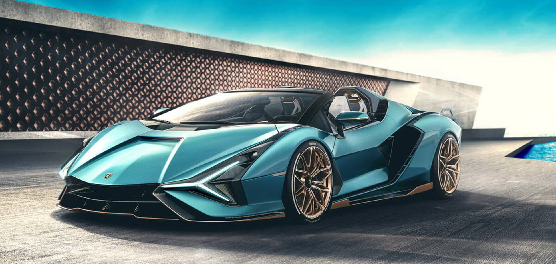 У гибридного Lamborghini отняли крышу