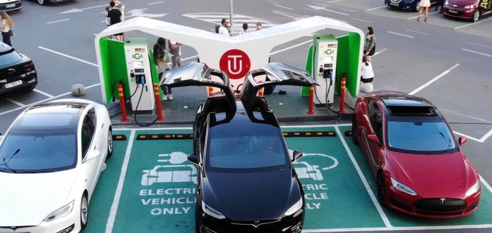 В Украине открыли самую быструю зарядку для электромобилей