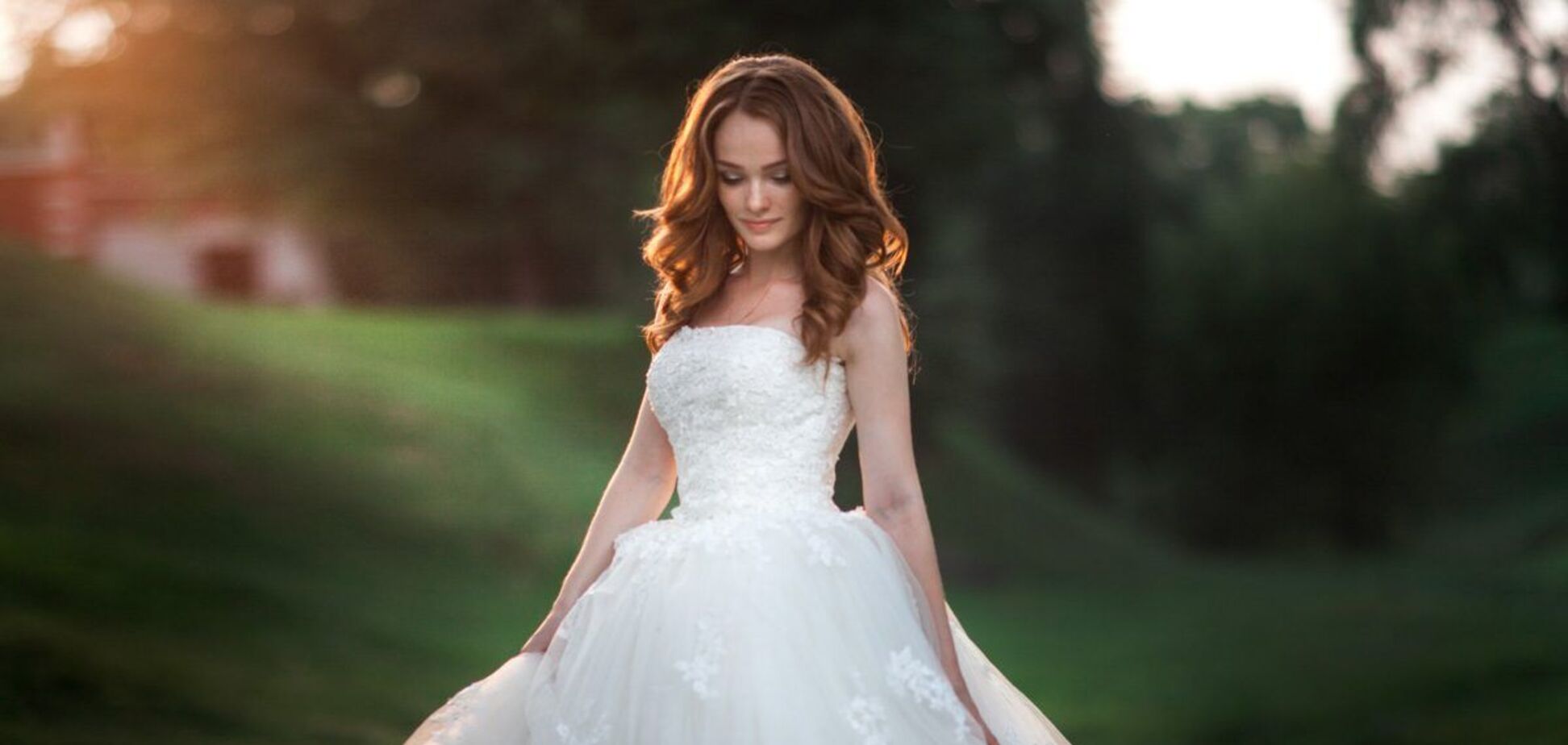 В России девушка женилась сама на себе. Иллюстрация