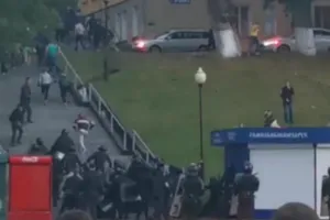 Разгон протеста в Мозыре в Беларуси