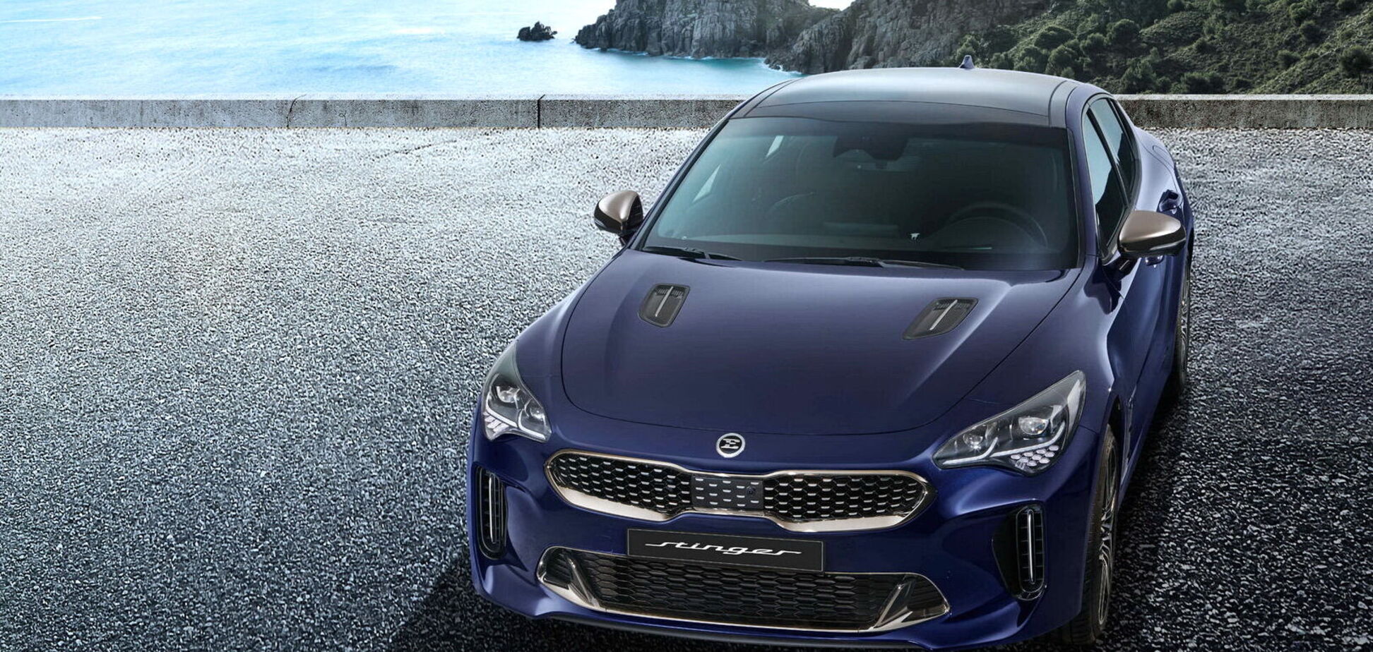 Kia Stinger получил изменения в интерьере и экстерьере