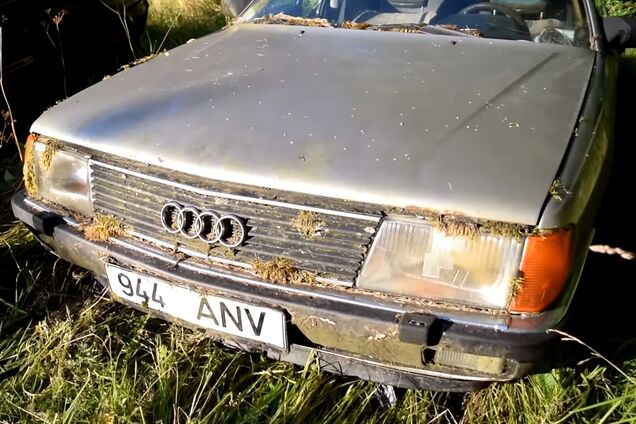 Стару Audi 100 вирішили повернути до життя через 16 років