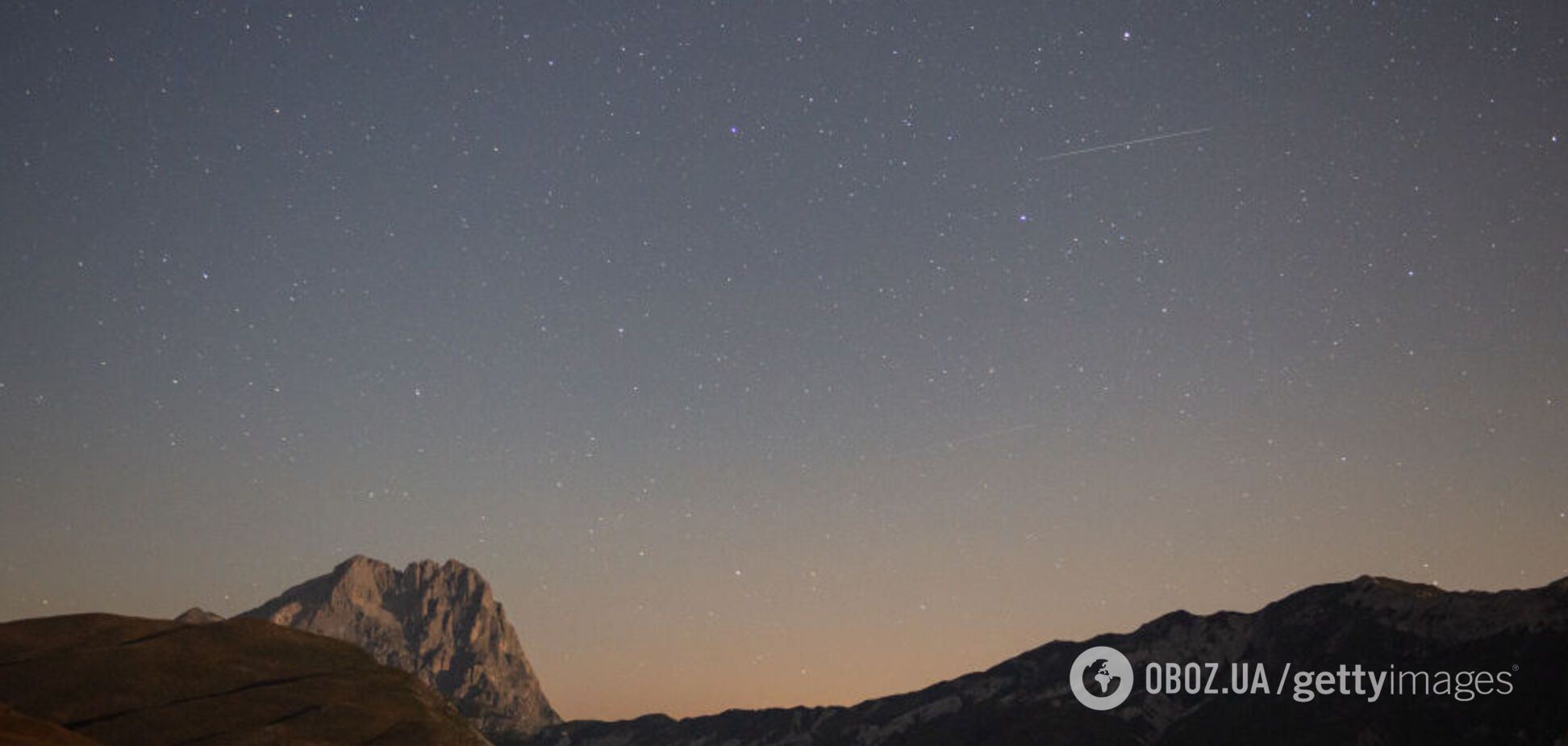 Метеорный поток Персеиды достиг пика: яркие фото и видео звездопада