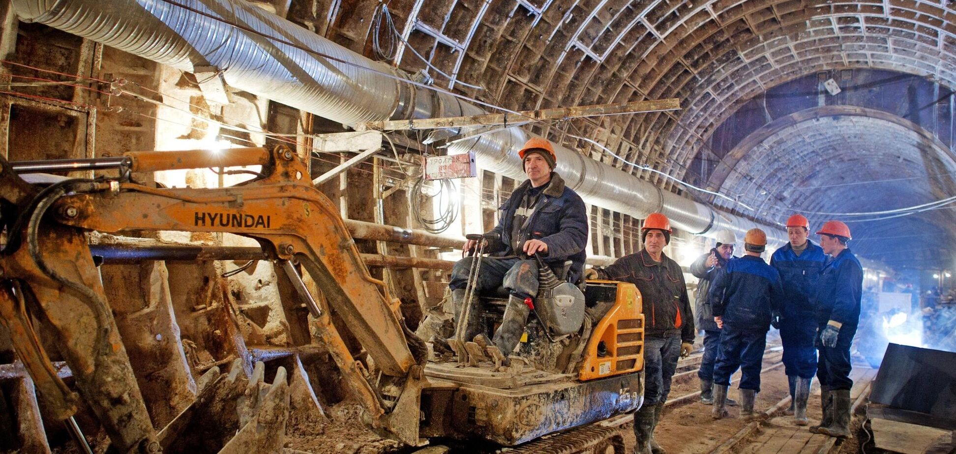 будівництво метрополітену
