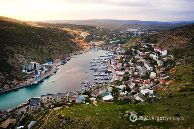 Новости Крымнаша. Жизнь в режиме 'зато без б*ндер' бьет ключом, причем бьет очень больно