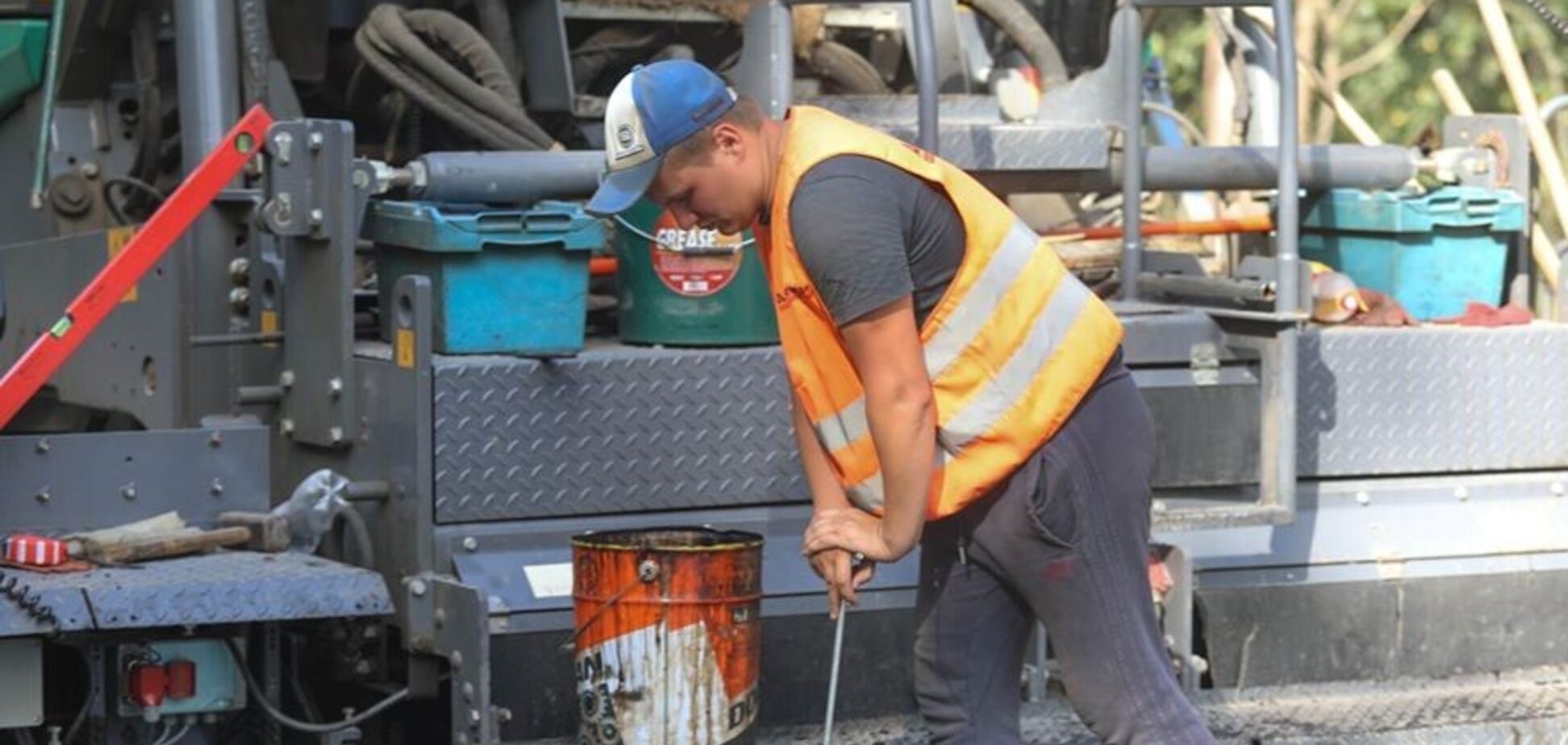 Названо чемпіонів та аутсайдерів з ремонту доріг серед областей України
