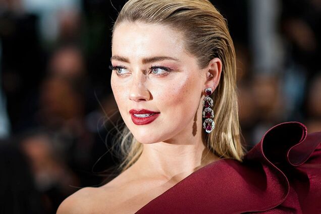 Эмбер Херд отдыхает в Стамбуле