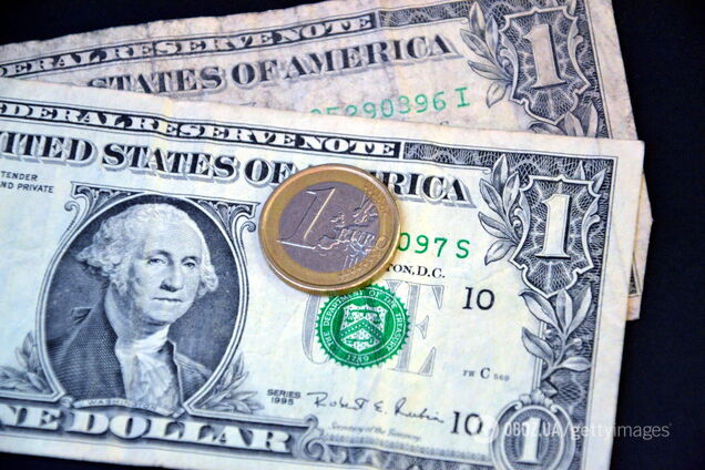 Доллар и евро опять подорожали: появился новый курс валют в Украине