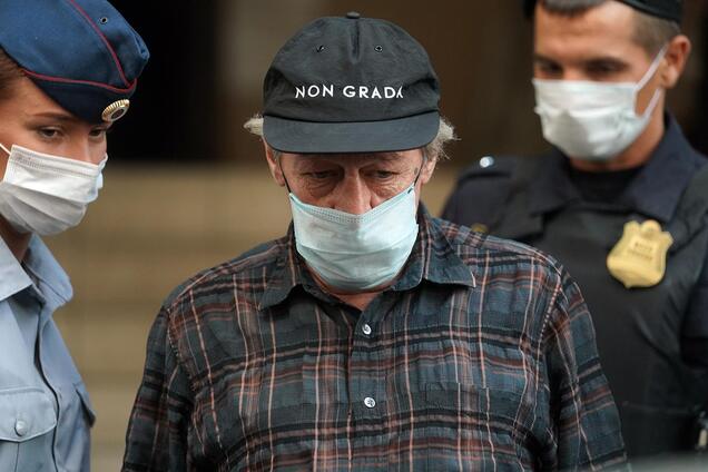 Михайло Єфремов у суді у справі про ДТП