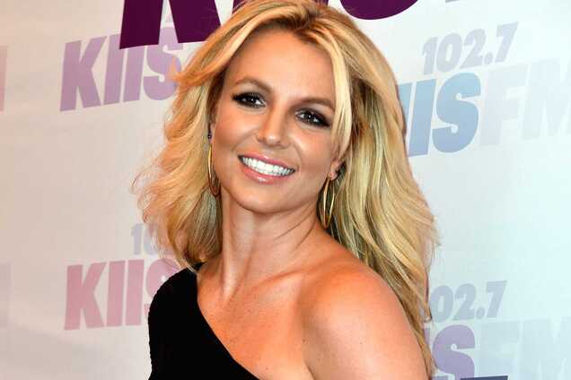 Бритни Спирс хочет отказаться от опекунства отца