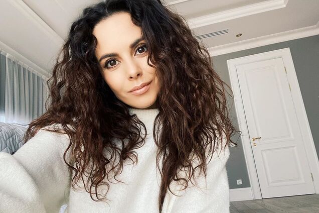 Настя Каменских посоветовала, как правильно употреблять фрукты и ягоды