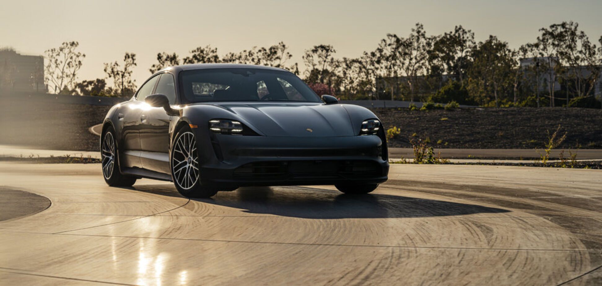 Первый электромобиль Porsche уже пережил серьезное обновление