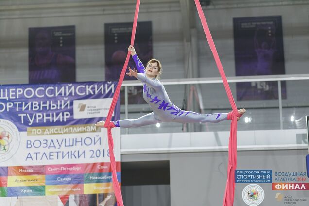 Елена Кустова