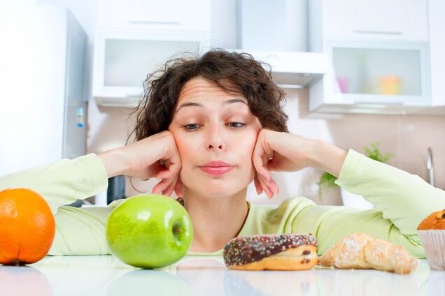 Дієтологиня розповіла, які продукти не можна їсти під час схуднення