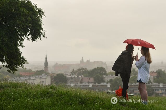 В субботу, 22 августа, над частью Украины прольются дожди
