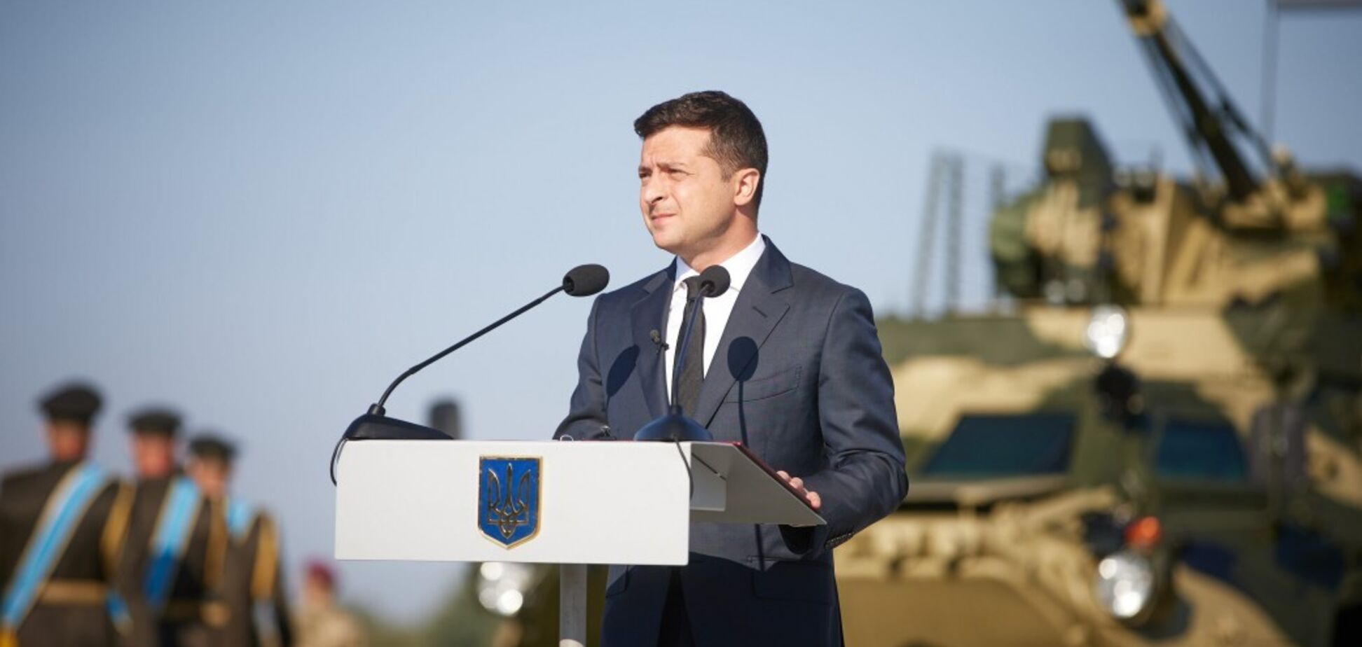 Зеленський подякував ЗСУ та передав нове озброєння