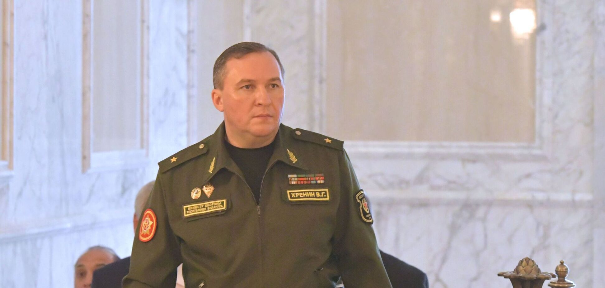 Министр обороны Беларуси обратился к митингующим