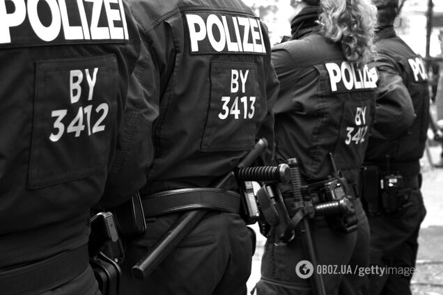 Немецкая полиция установила круглосуточное дежурство у клиники с Навальным