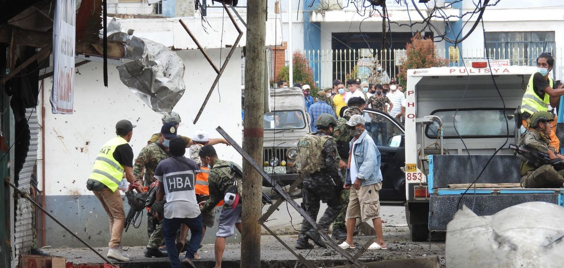 На Филиппинах прогремели два теракта: 14 жертв, 75 раненых. Фото 18+