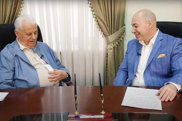 Леонід Кравчук стверджує, що рятується від коронавірусу американською електронною маскою