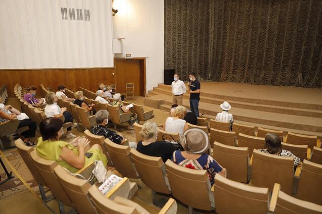В Днепре провели встречу со слушателями «Университета третьего возраста»