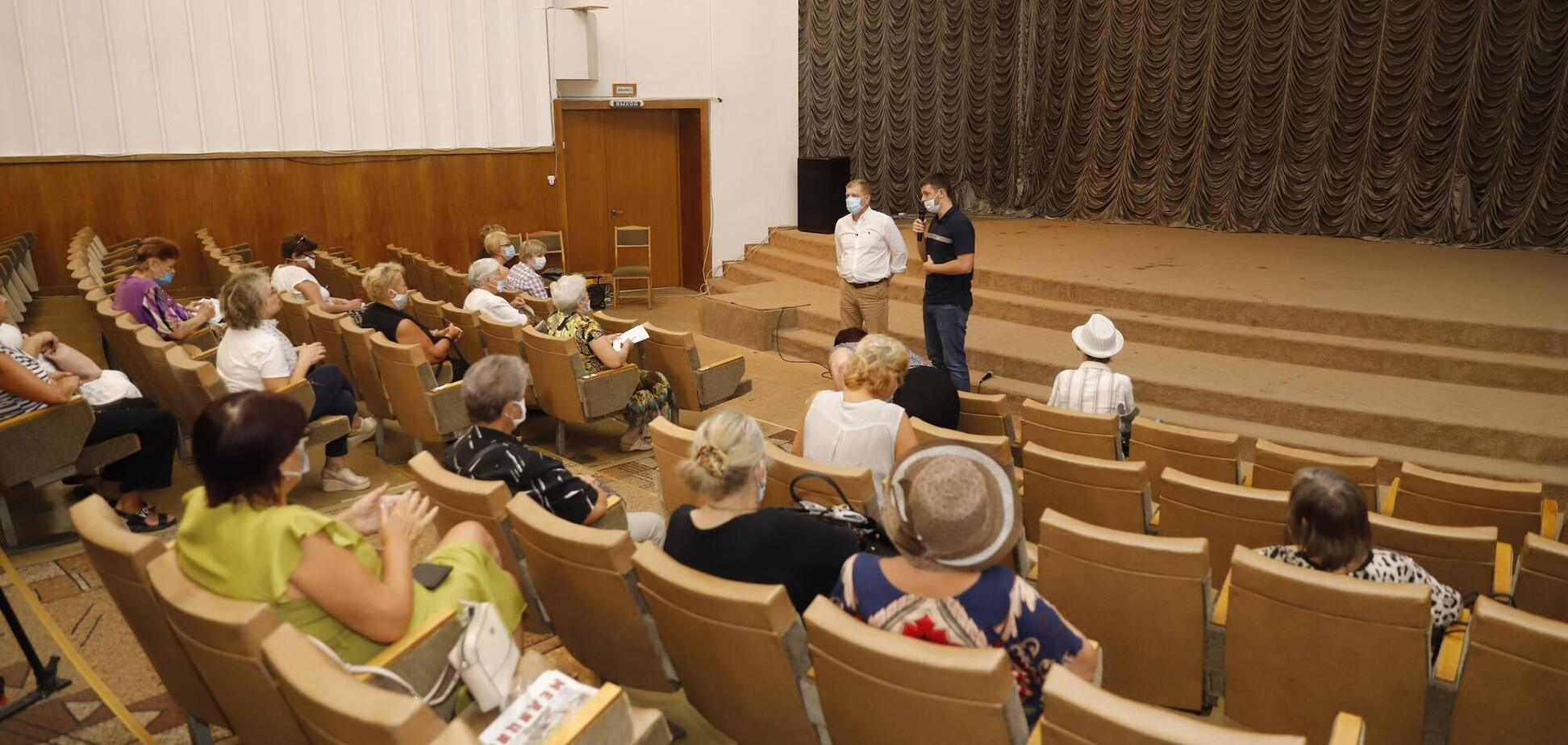 У Дніпрі провели зустріч зі слухачами «Університету третього віку»