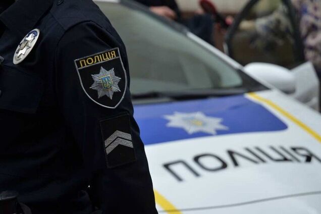 Полицейские прибыли на место конфликта со стрельбой в центре Киева