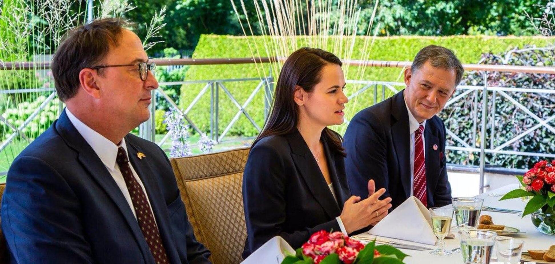 Світлана Тихановська на зустрічі зі Стефаном Біганом