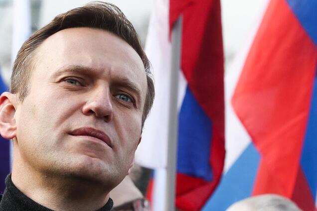 Отравление Навального. Кому выгоден 'непорочный символ' российской оппозиции?