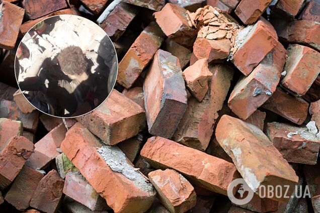 У Дніпрі на чоловіка обвалився покинутий будинок. Фото
