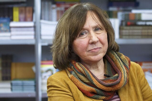 Алексиевич допросили по делу о 'захвате власти' в Беларуси