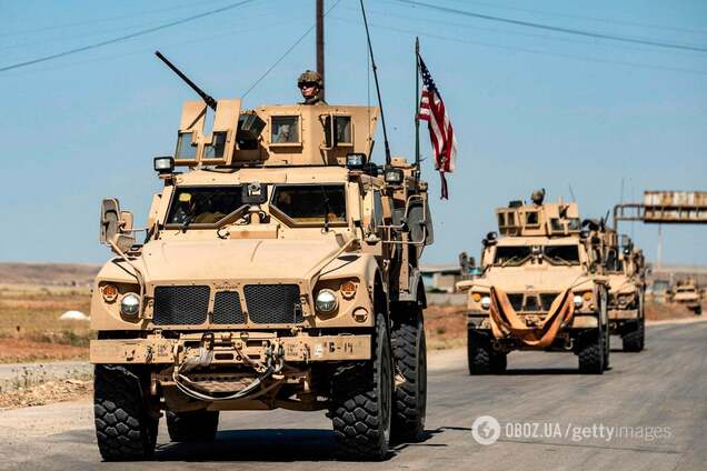 Российские военные протаранили машину армии США в Сирии