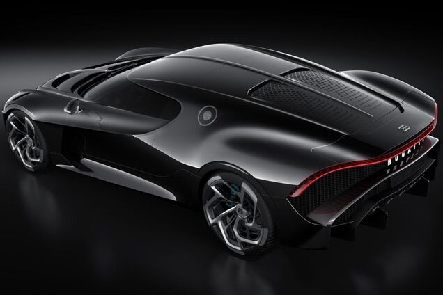 На данный момент рекордсменом является Bugatti La Voiture Noire. Фото: Bugatti
