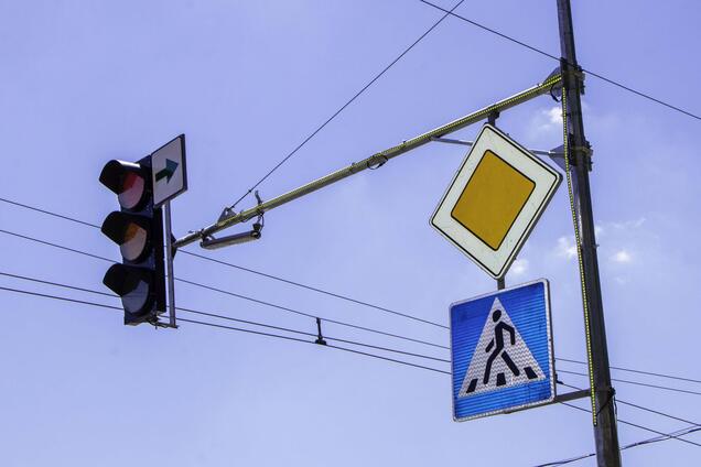 У Дніпрі застосували низку заходів для безпеки дорожнього руху: що змінилося на дорогах