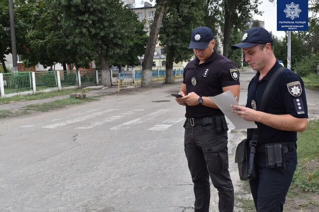Полиция Днепра обследует дороги в преддверии учебного года