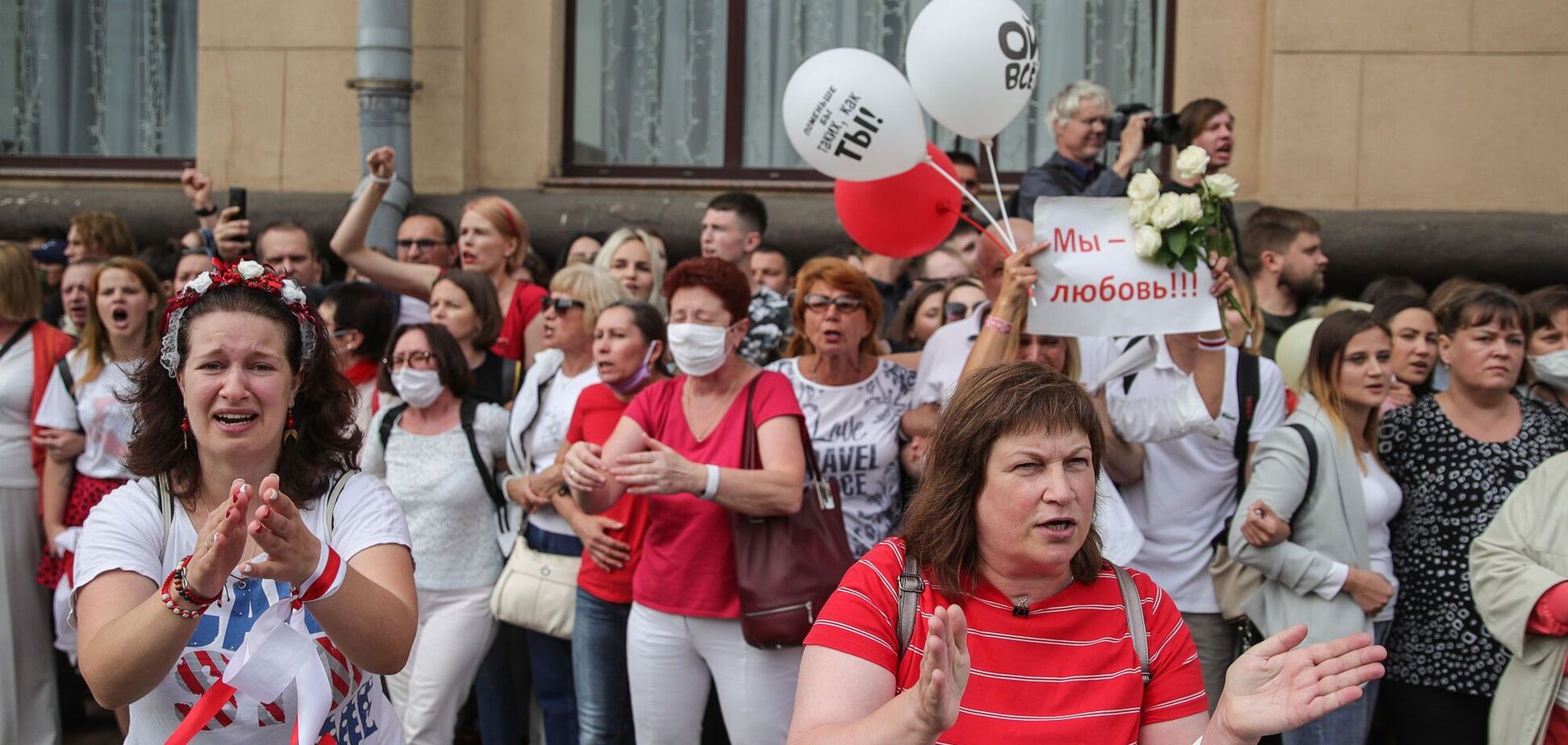 Розовые сказки белорусского протеста