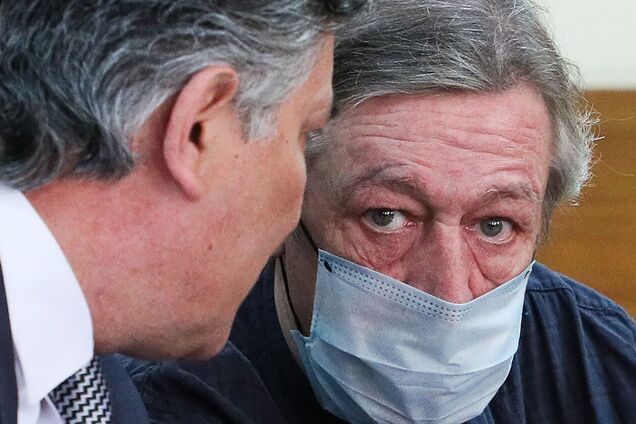 Зря Ефремов так себя унизил