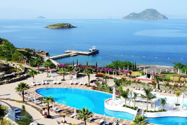 На курортах Турции коронавирус вспыхнул с новой силой